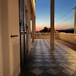 Bernarda 1 شقة *
