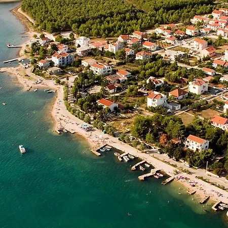 Bernarda 1 Apartman Nin