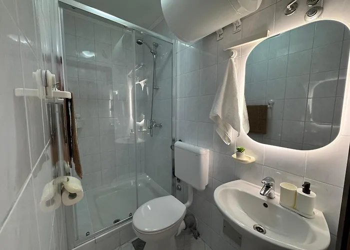 Bernarda 1 Apartment *