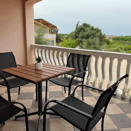 Appartement Bernarda 1 Nin