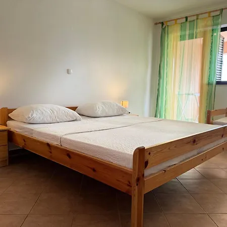 Bernarda 1 Apartment