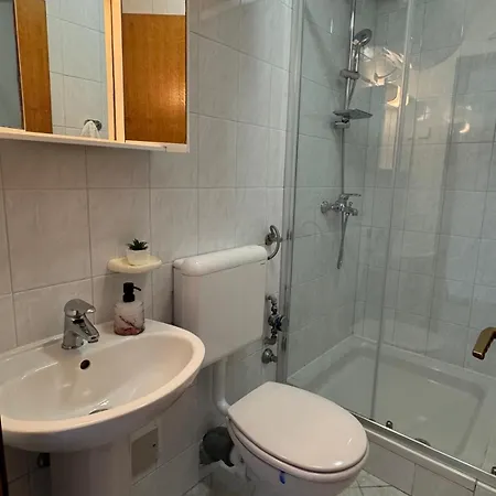 Bernarda 1 Apartment Nin